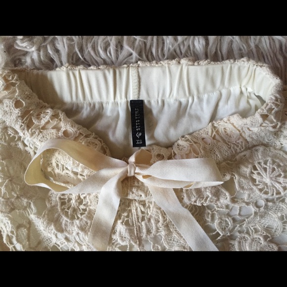 Full Tilt Shorts - Picture 6 of 6